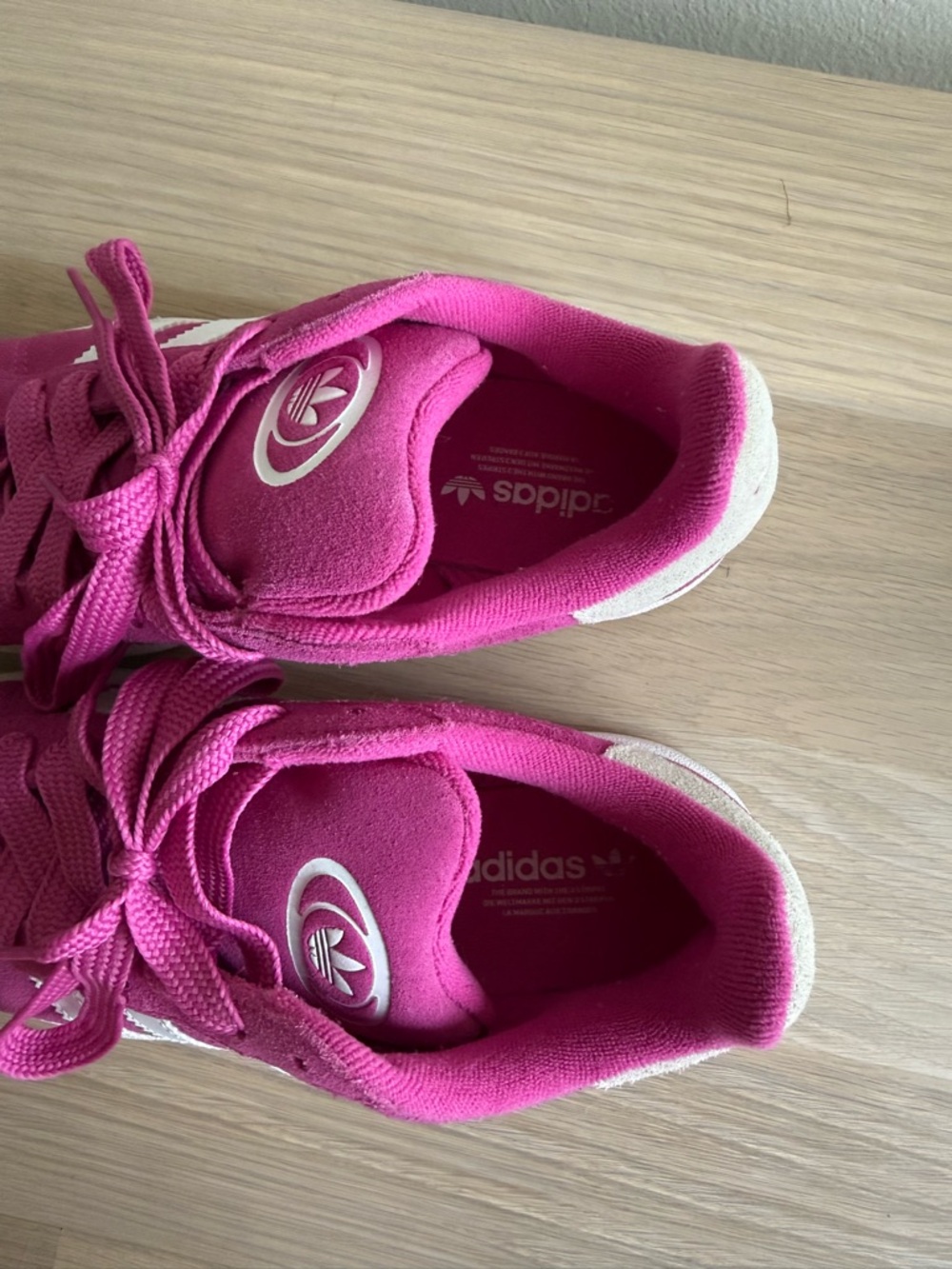 adidas Campus Sneakers in Magenta & White - Picture 6 of 6